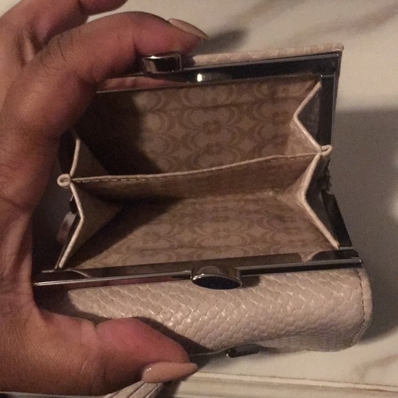 Small Wallet - Picture 2 of 3